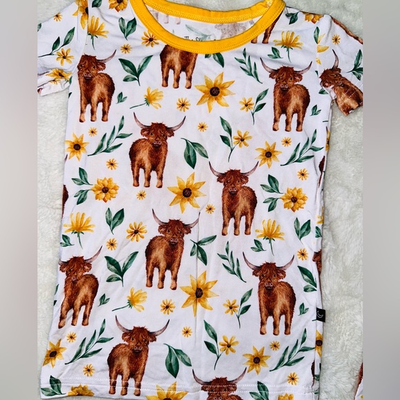 Like New Sleepy Sloth Bamboo Set - Picture 3 of 4